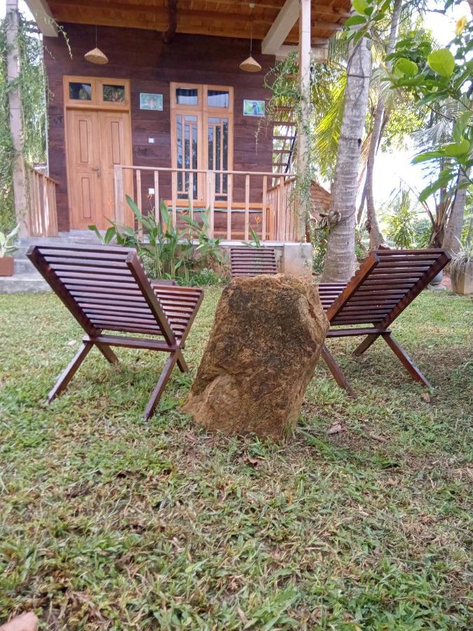 Coconut Island Yala Safari Place Tissamaharama Exteriör bild